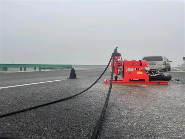 扶风马路路基路面开裂下沉注浆加固灌浆